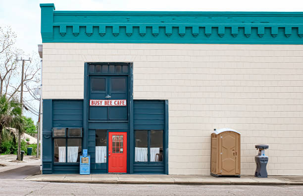 Best Portable bathroom rental  in Union, OR